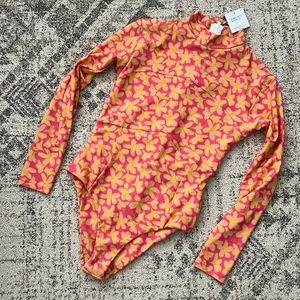 NWT Benoa swim nalu surfsuit size large